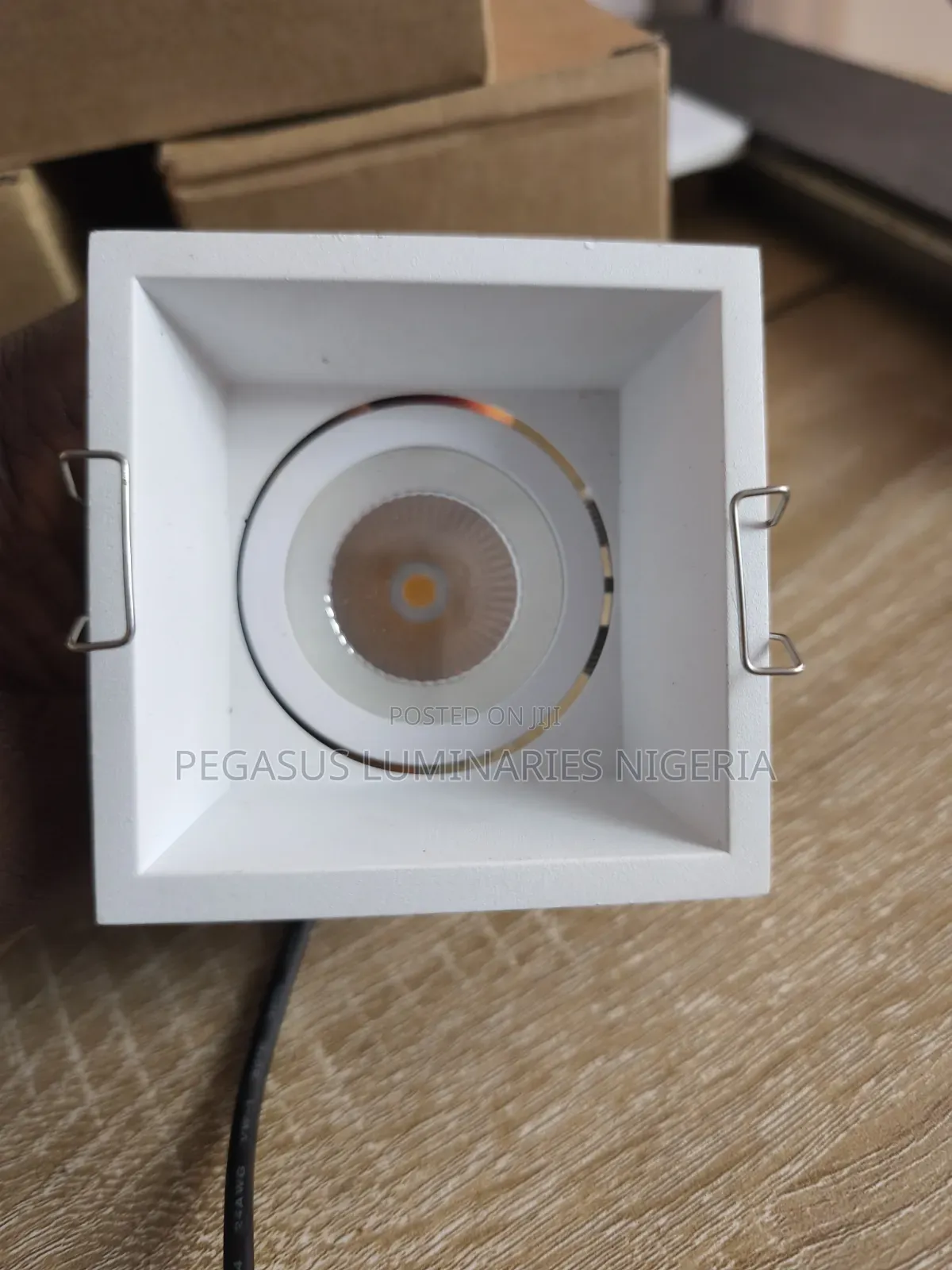 10w Square Anti Glare Spotlight