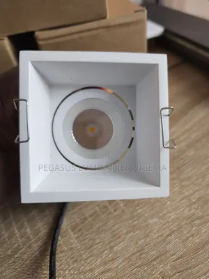 10w Square Anti Glare Spotlight
