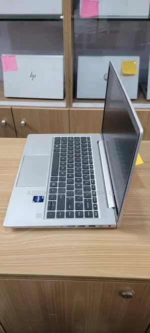 Laptop HP ProBook 640 G8 8GB Intel Core i5 SSD 256GB