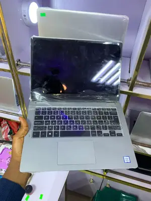 Laptop Dell Latitude 3310 8GB Intel Core i5 SSD 256GB