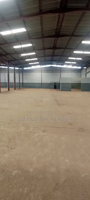 Furnished 6bdrm House in Alimosho for sale
