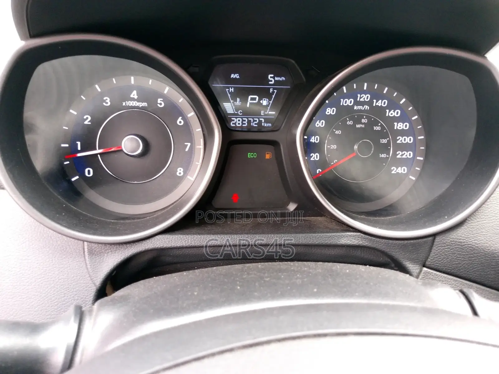 Hyundai Elantra 2015 Silver