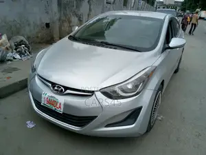 Hyundai Elantra 2016 Silver