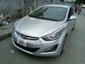 Hyundai Elantra 2015 Silver