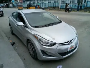 Hyundai Elantra 2015 Silver