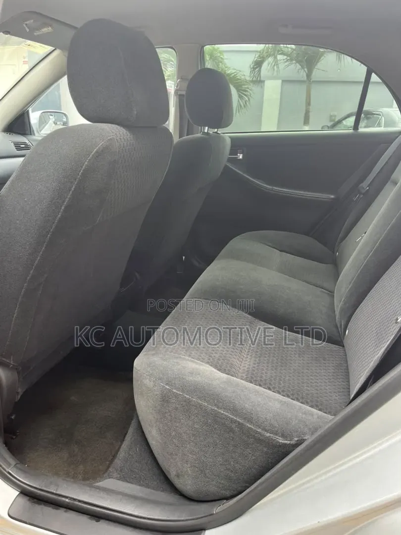 Toyota Corolla 2005 Silver