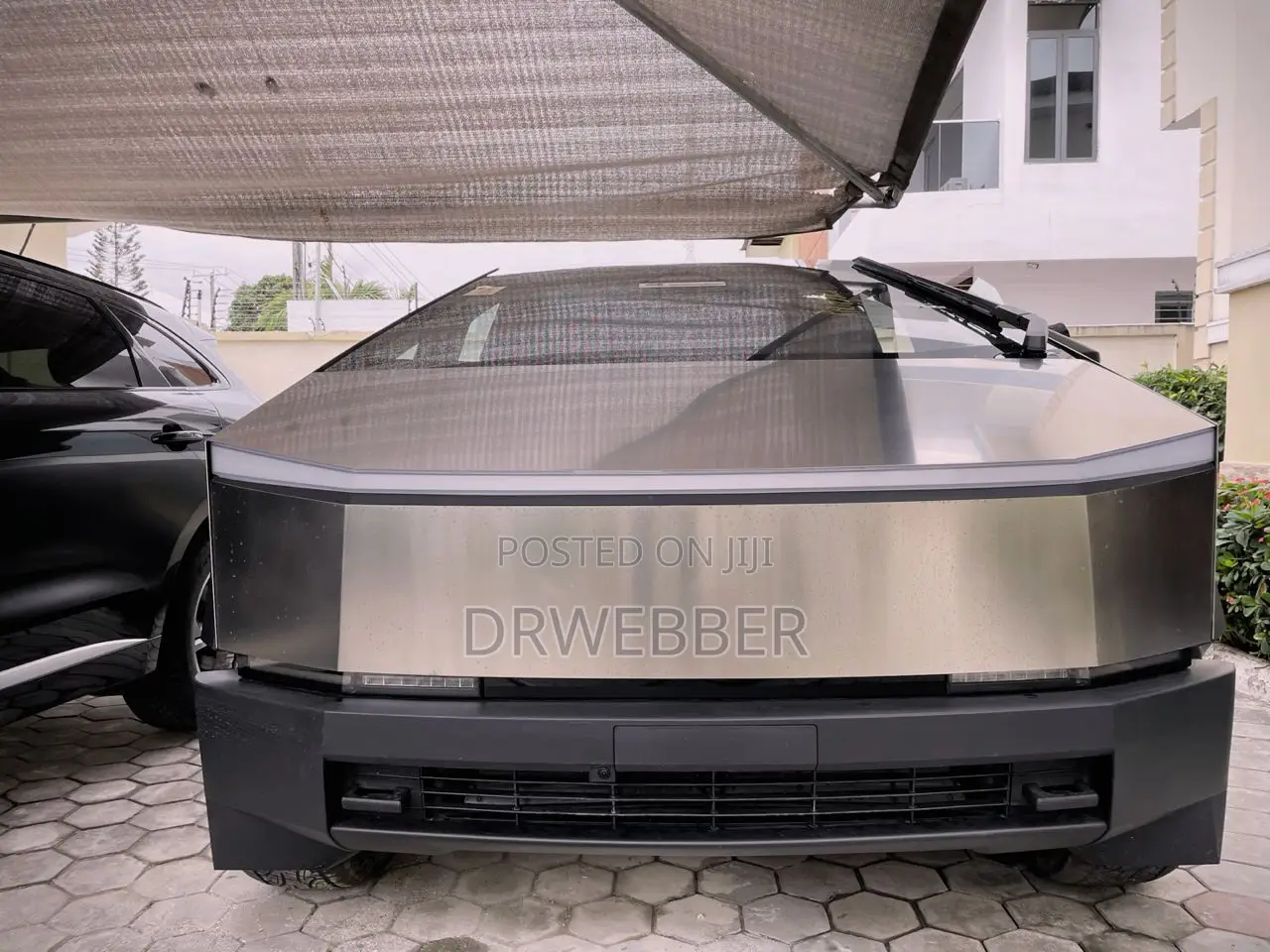 Tesla Cybertruck AWD 2024 Silver