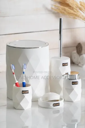 Diamond 5pcs Astoria Bathroom Set