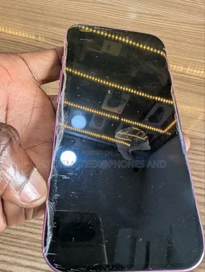 Apple iPhone 16 128 GB Pink