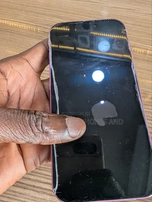 Apple iPhone 16 128 GB Pink
