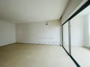 4bdrm Duplex in Life Camp for sale