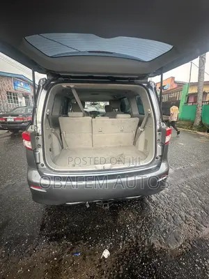 Nissan Quest SL 4dr Minivan (3.5L 6cyl CVT) 2015 Gray