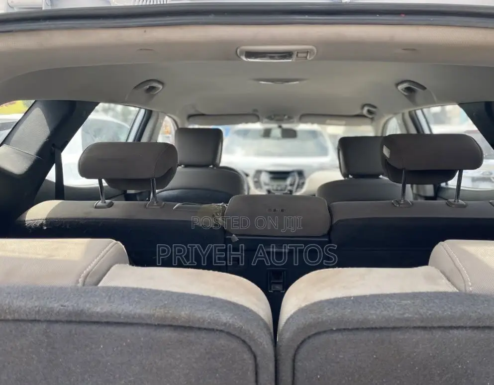 Hyundai Santa Fe 2015 White