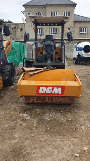 DGM R-5000e Mobile Drum Roller