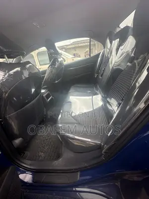 Toyota Camry SE 2023 Blue