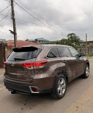 Toyota Highlander 2018 Gray