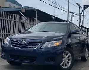 Toyota Camry XLE 4dr Sedan (2.4L 4cyl 5A) 2009 Blue
