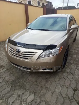 Toyota Camry 2008 Gold