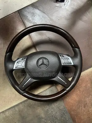 Streeing Wheel ML 166