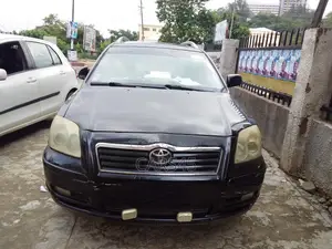 Toyota Avensis 2004 Black