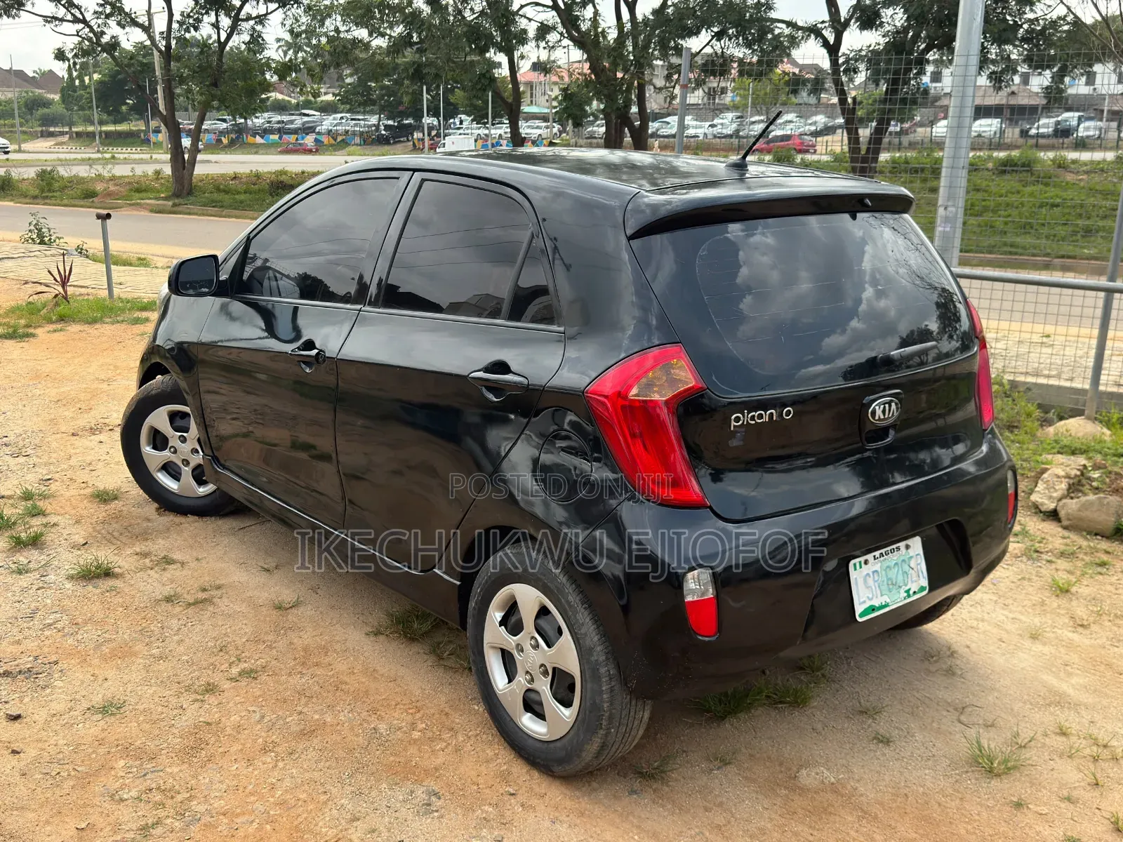 Kia Picanto 1.1 EX Automatic 2012 Black