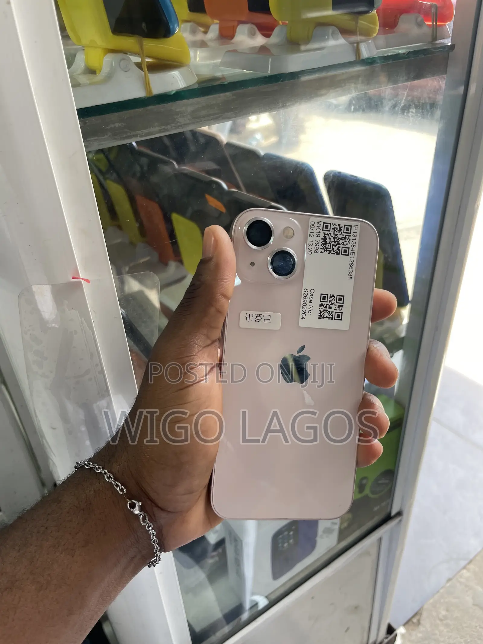 Apple iPhone 13 128 GB Pink
