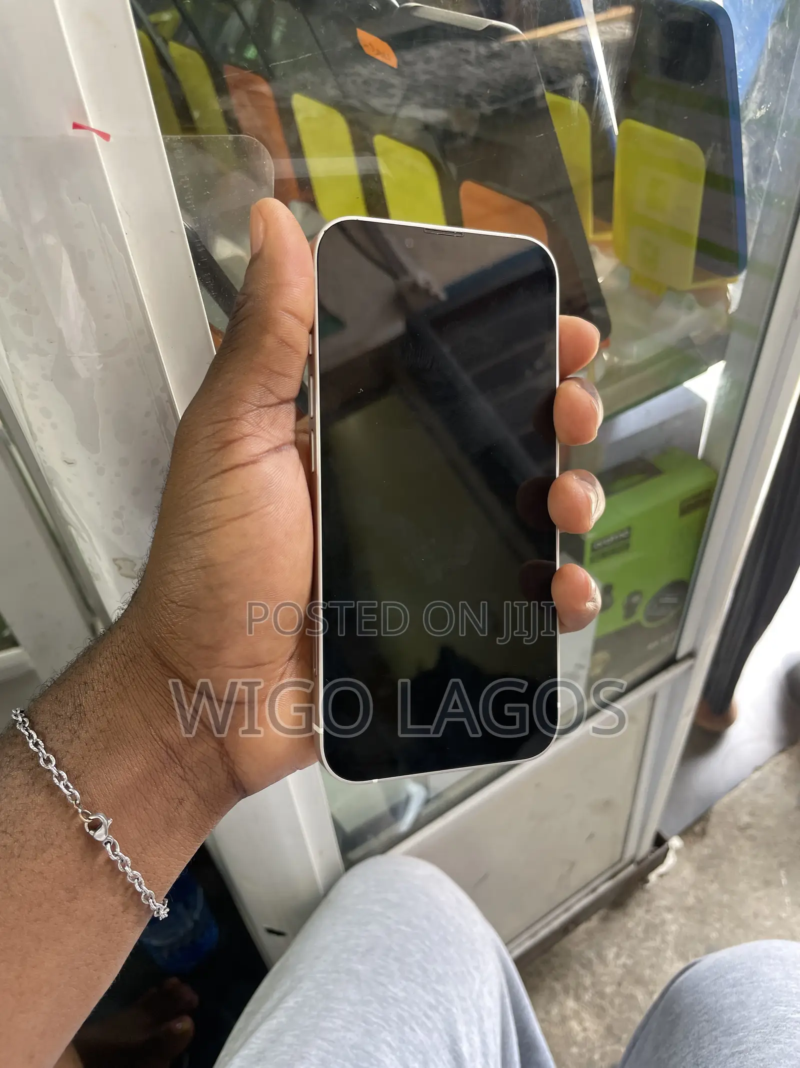 Apple iPhone 13 128 GB Pink