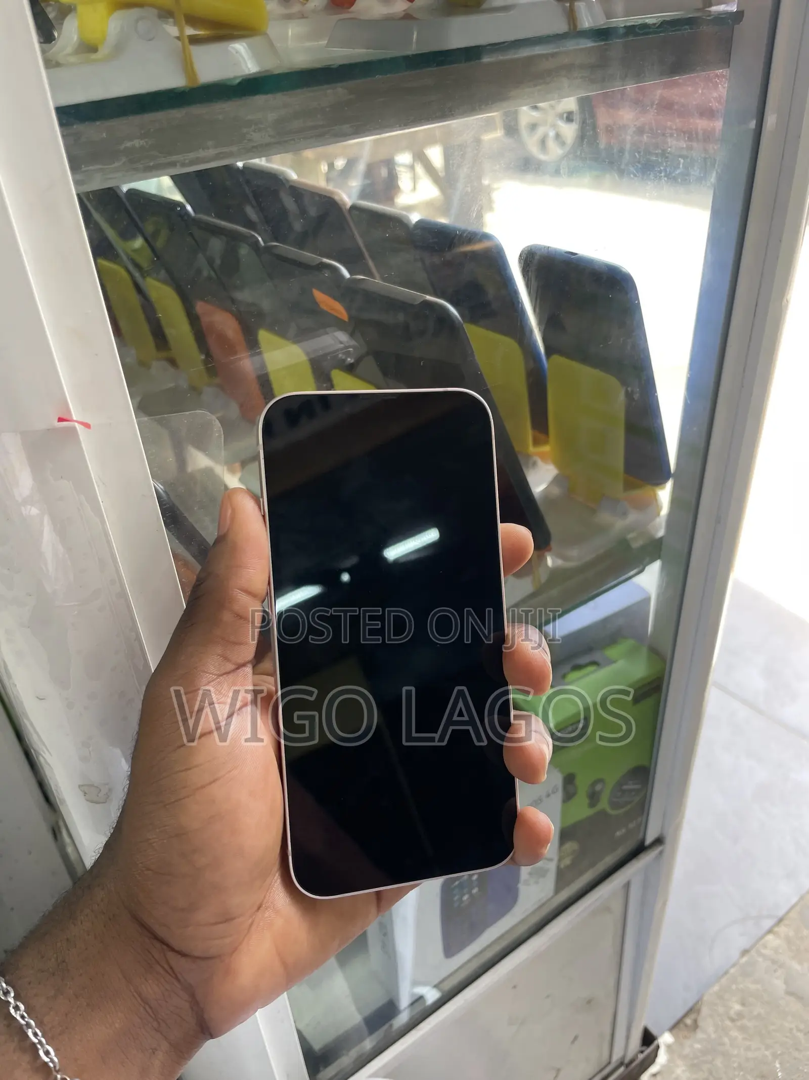 Apple iPhone 13 128 GB Pink