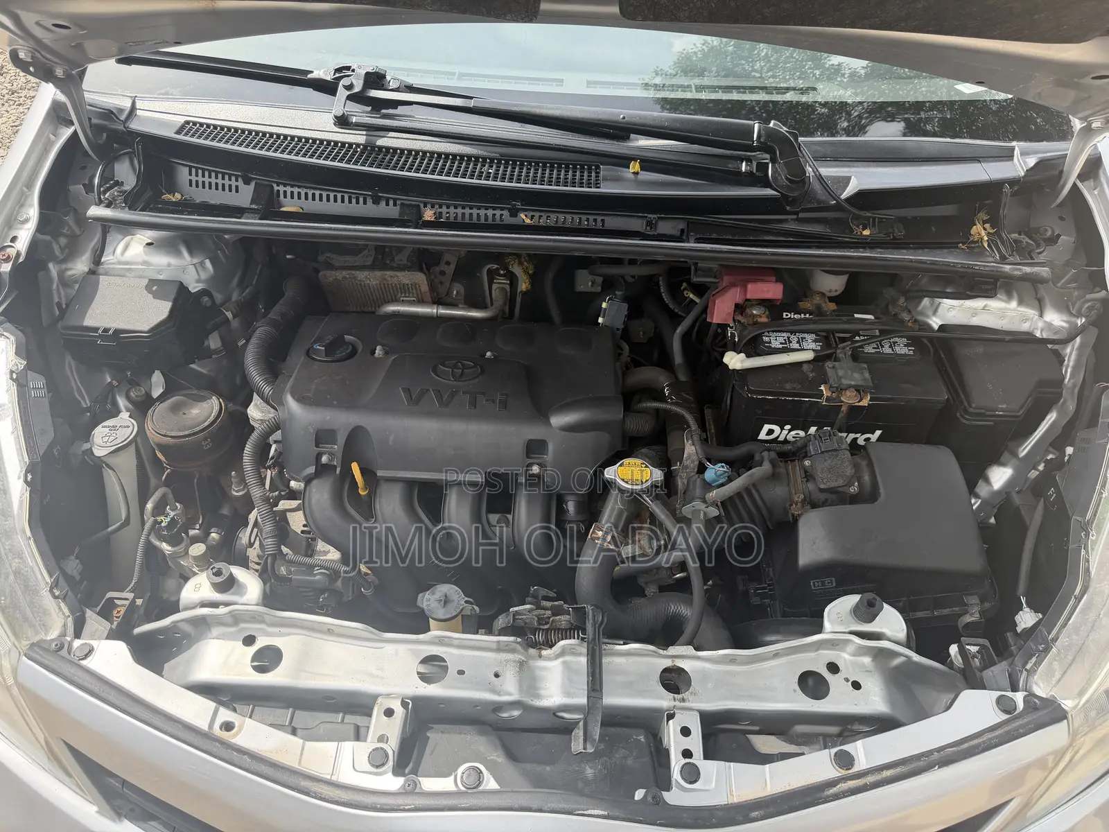 Toyota Yaris 2013 Silver