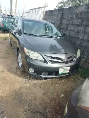 Toyota Corolla 2011 Gray
