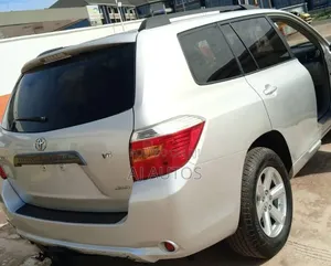 Toyota Highlander Limited 2010