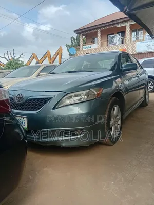 Toyota Camry SE 4dr Sedan (2.4L 4cyl 5A) 2007 Green