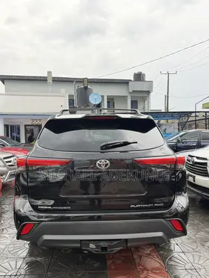 Toyota Highlander Platinum 2021 Black