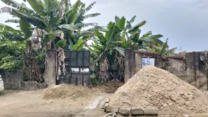 For Sale : Fenced 3 Plots Eastwest Road ( Rumuokoro - Nkpolu) Ph