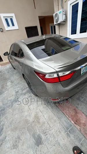 Lexus ES 2014 Gold