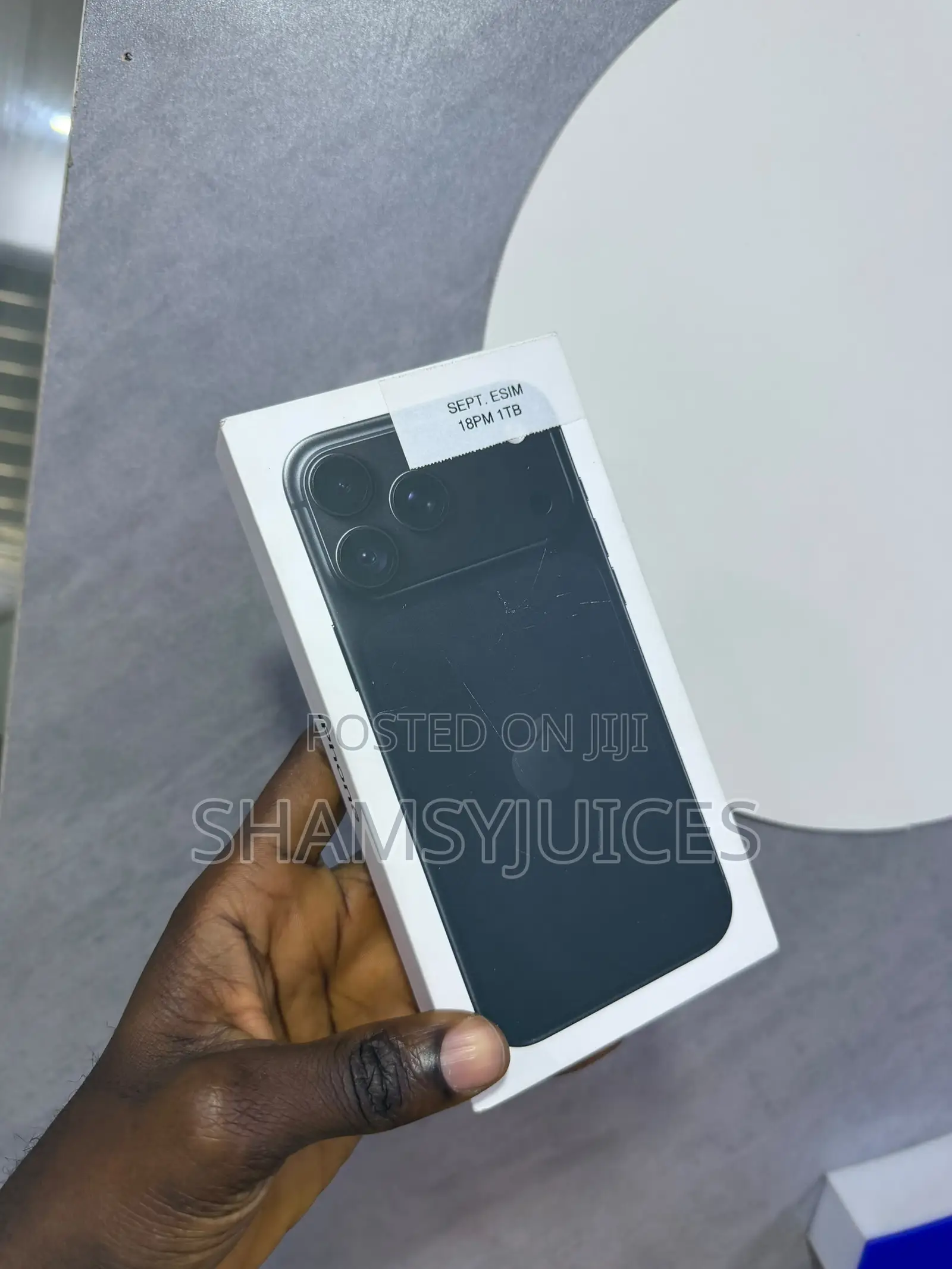 New Apple iPhone 18 Pro Max 256 GB Blue