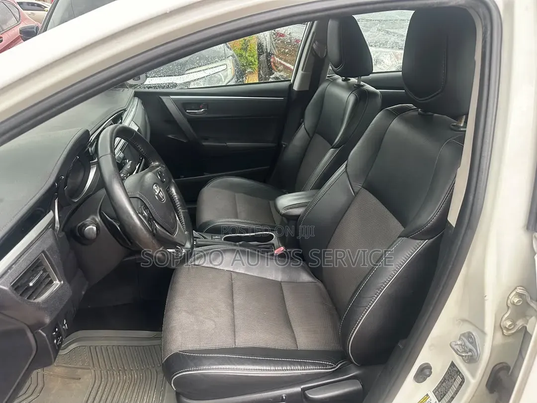 Toyota Corolla 2015 White