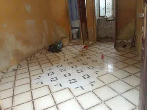 1bdrm Apartment in Robinson Street, Mile 12 for rent
