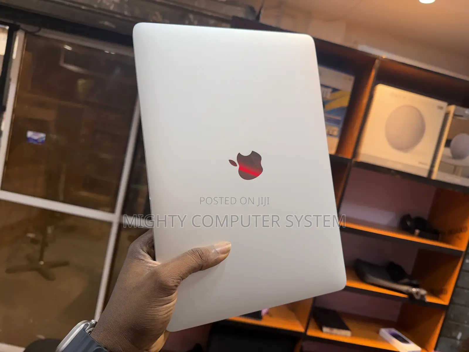 Laptop Apple MacBook Pro 2017 16GB Intel Core i7 SSD 256GB