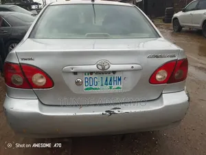 Toyota Corolla 2006 Silver
