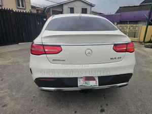 Mercedes-Benz GLE-Class AMG GLE 43 4MATIC 2017 White