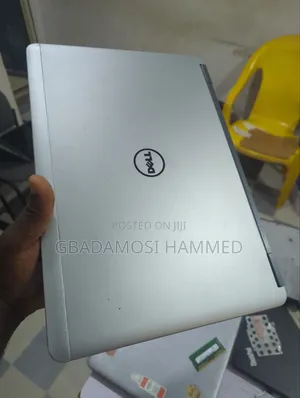 Laptop Dell Latitude 7440 8GB Intel Core i5 HDD 500GB
