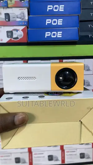 4k Mini Projector