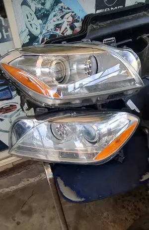 Headlight ML 166