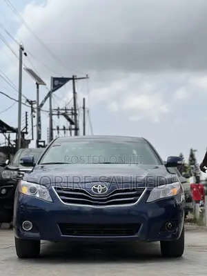 Toyota Camry 2010 Blue