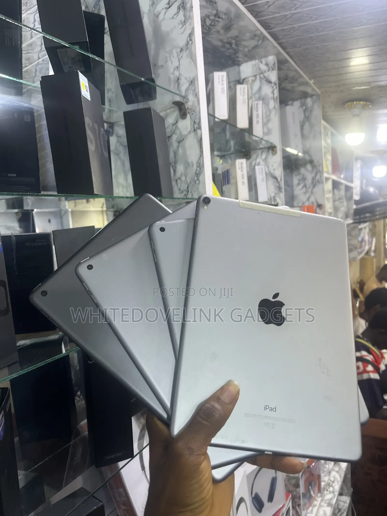 Apple iPad mini 5 (2019) 64 GB Silver