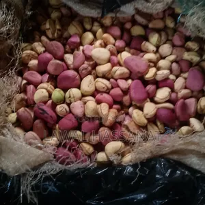 Baskets of Kolanuts