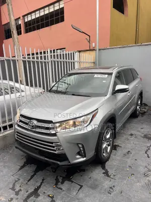 Toyota Highlander 2019 Gray