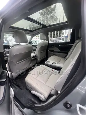 Toyota Highlander 2019 Gray