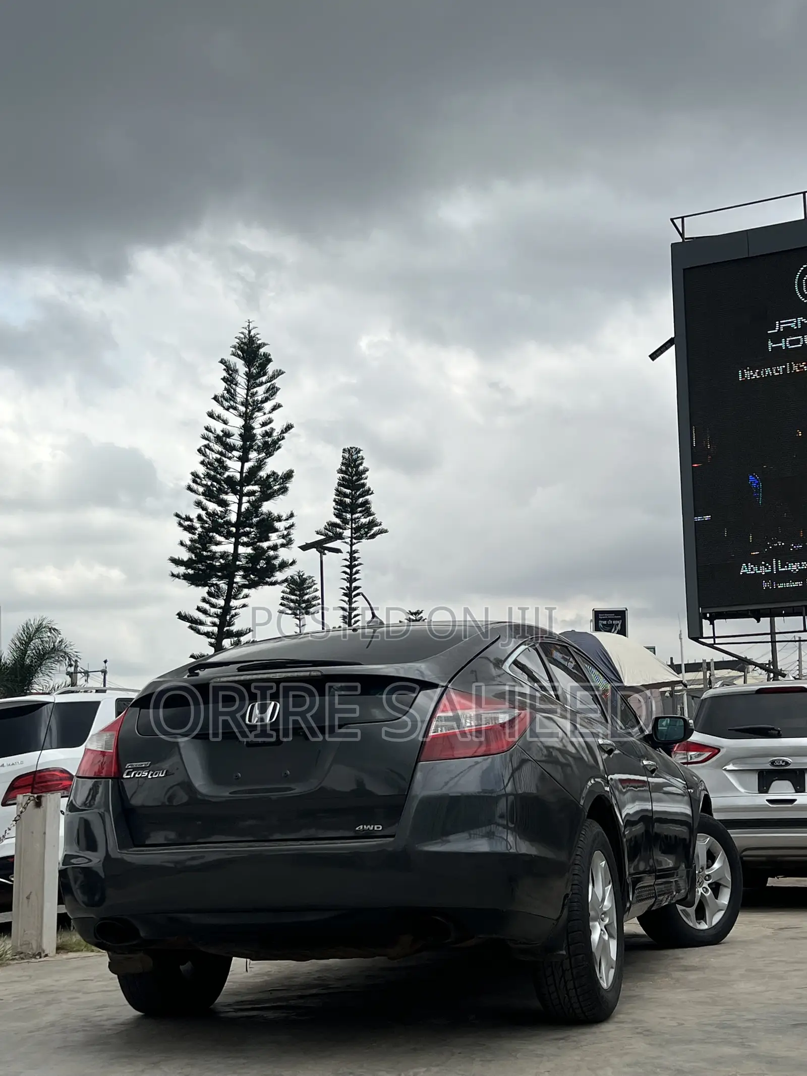 Honda Crosstour 2010 Gray